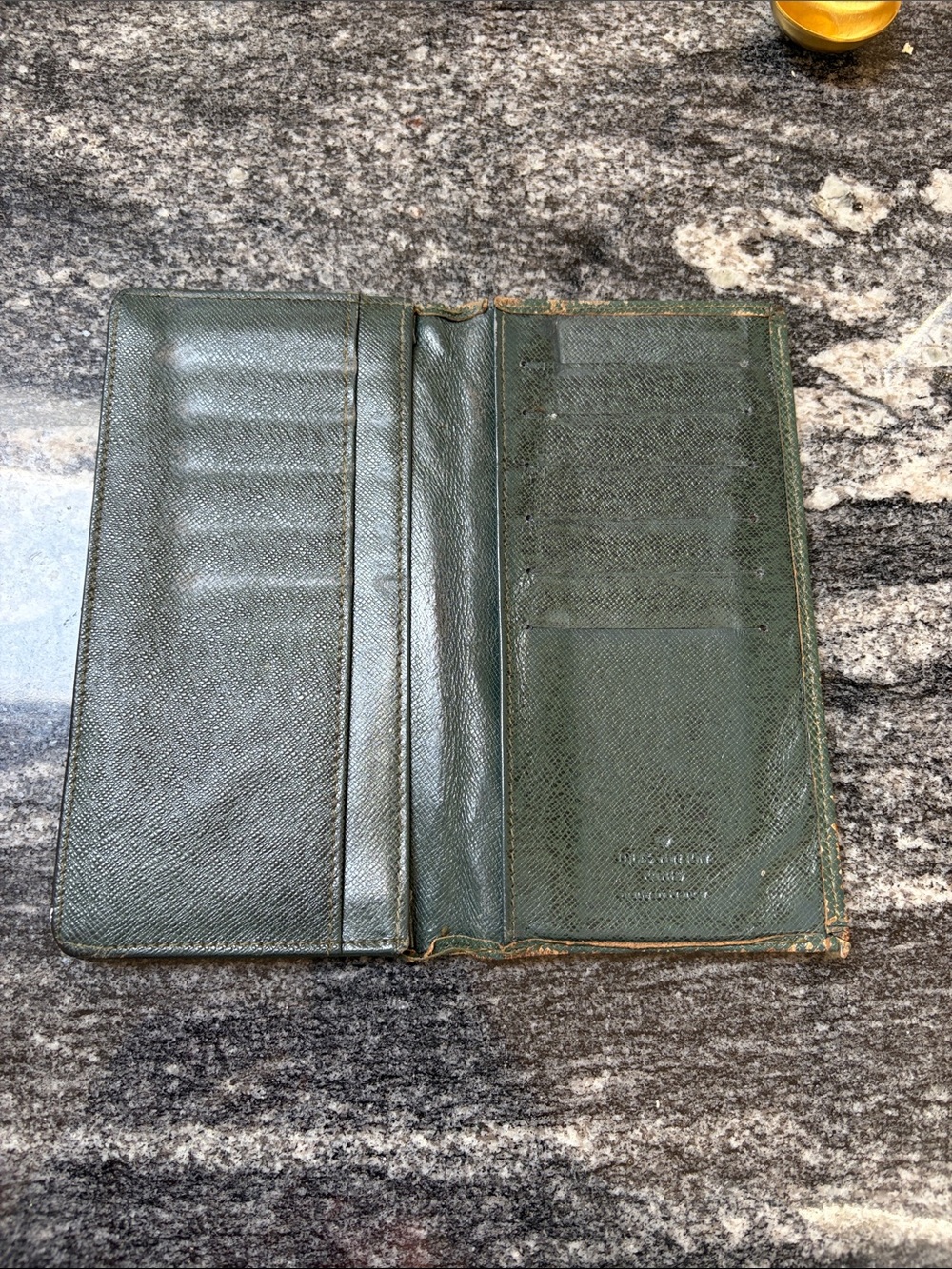 Louis Vuitton Vintage Green Leather Long Wallet - Picture 2 of 8